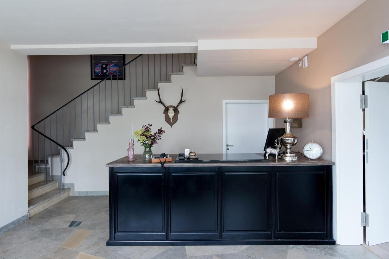 Flora & Fauna (adults Only) 3*